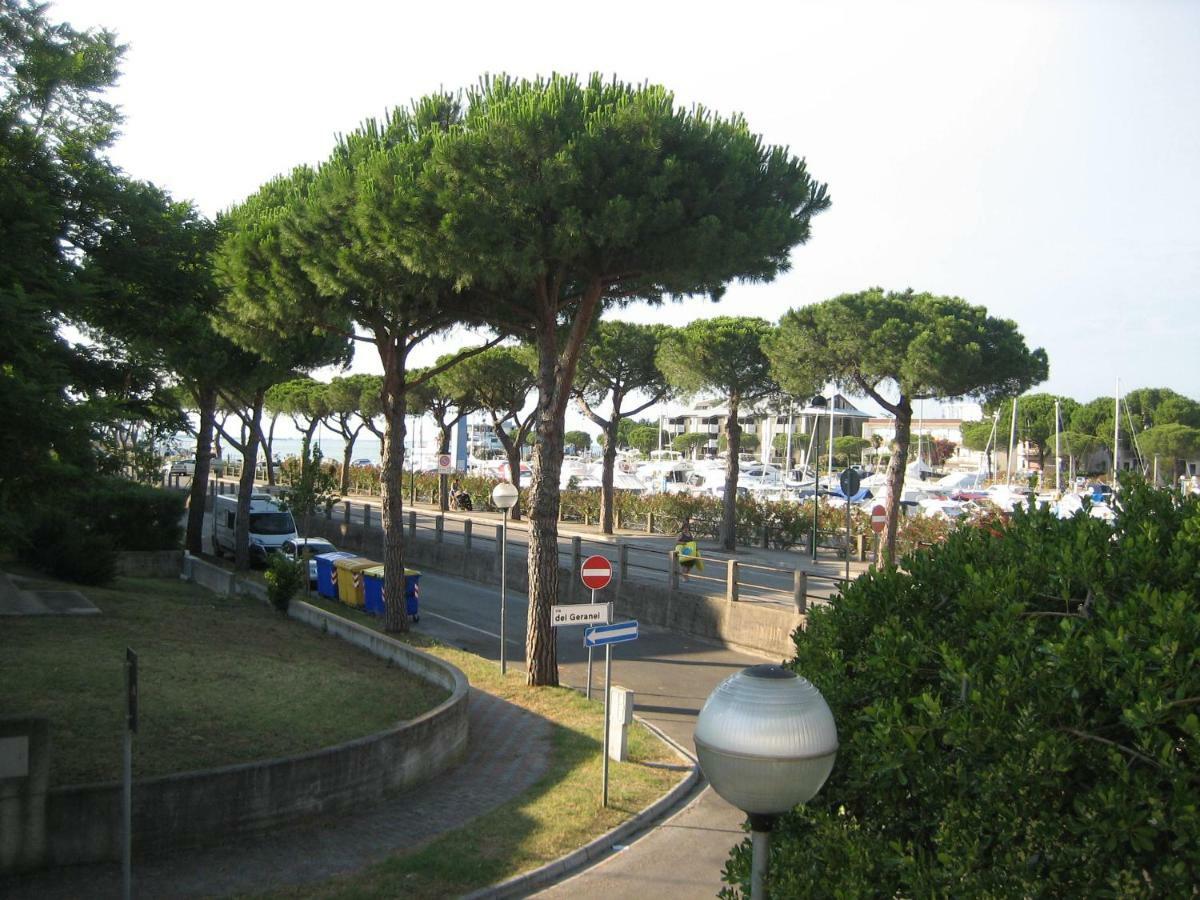 Villa Maranese Lignano Sabbiadoro Bagian luar foto